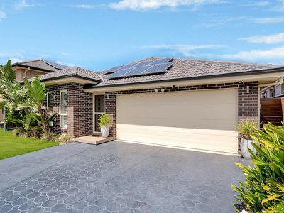 25 Stonequarry  Way, Carnes Hill