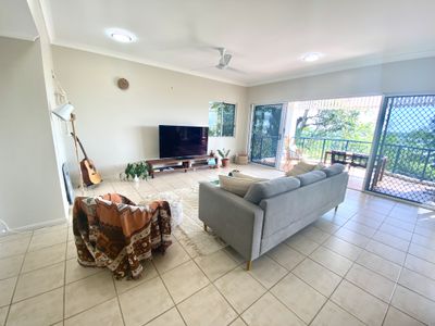 5 / 8-14 Munro Terrace, Mooroobool