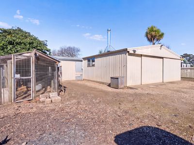64 Oak Street, Seymour