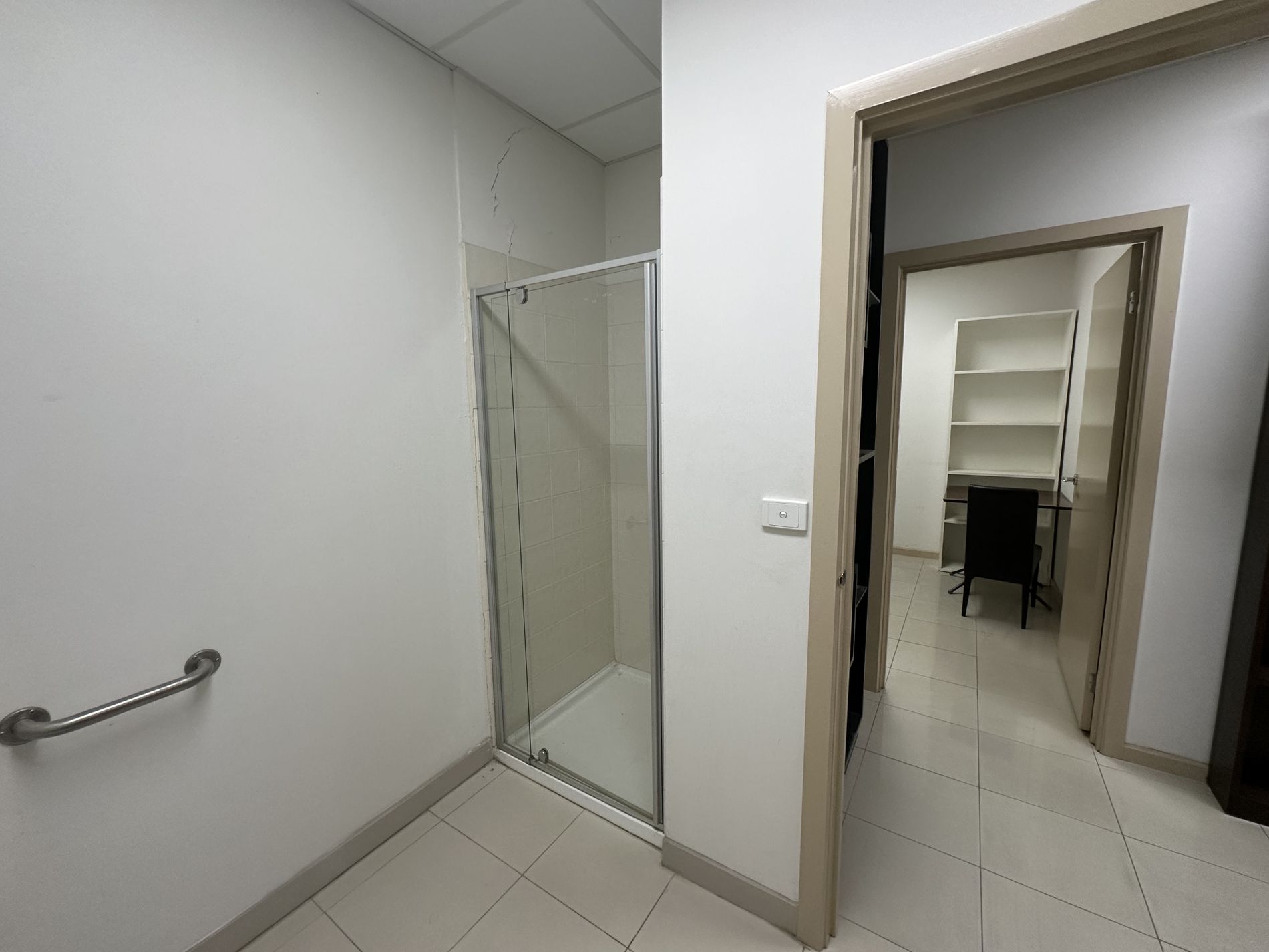 Office 7 / 21 Westside Drive, Laverton North