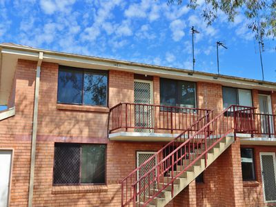 5 / 2 Lakeside Drive, Eden