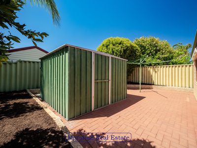 36 Mallina Circuit, Carramar