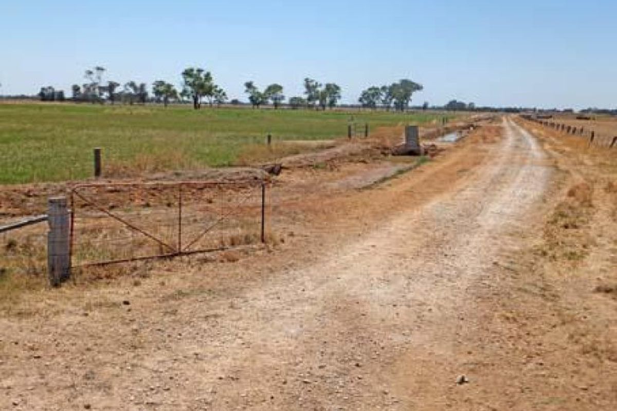 720 White Road, Girgarre