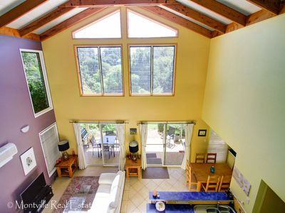 12 Strong Court, Montville