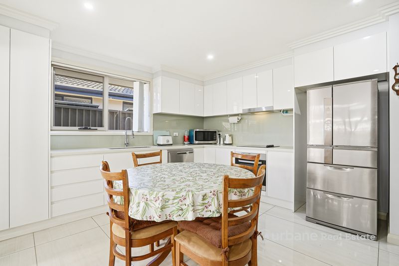 43 Kipling Drive, Colyton