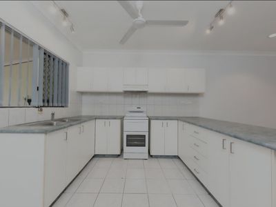 1 / 49 Victoria Drive, Gray