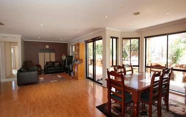 3 Pyrenees Court, Beaconsfield