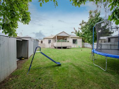 17 Cockburn Street, Mount Gambier