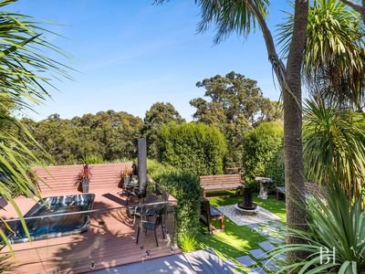 5 Ironbark Court, Hidden Valley