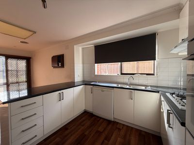 2 Beverley Court, Hoppers Crossing