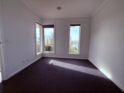 30 Riveting Road, Wyndham Vale