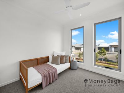 124 Jackson Crescent, Gleneagle