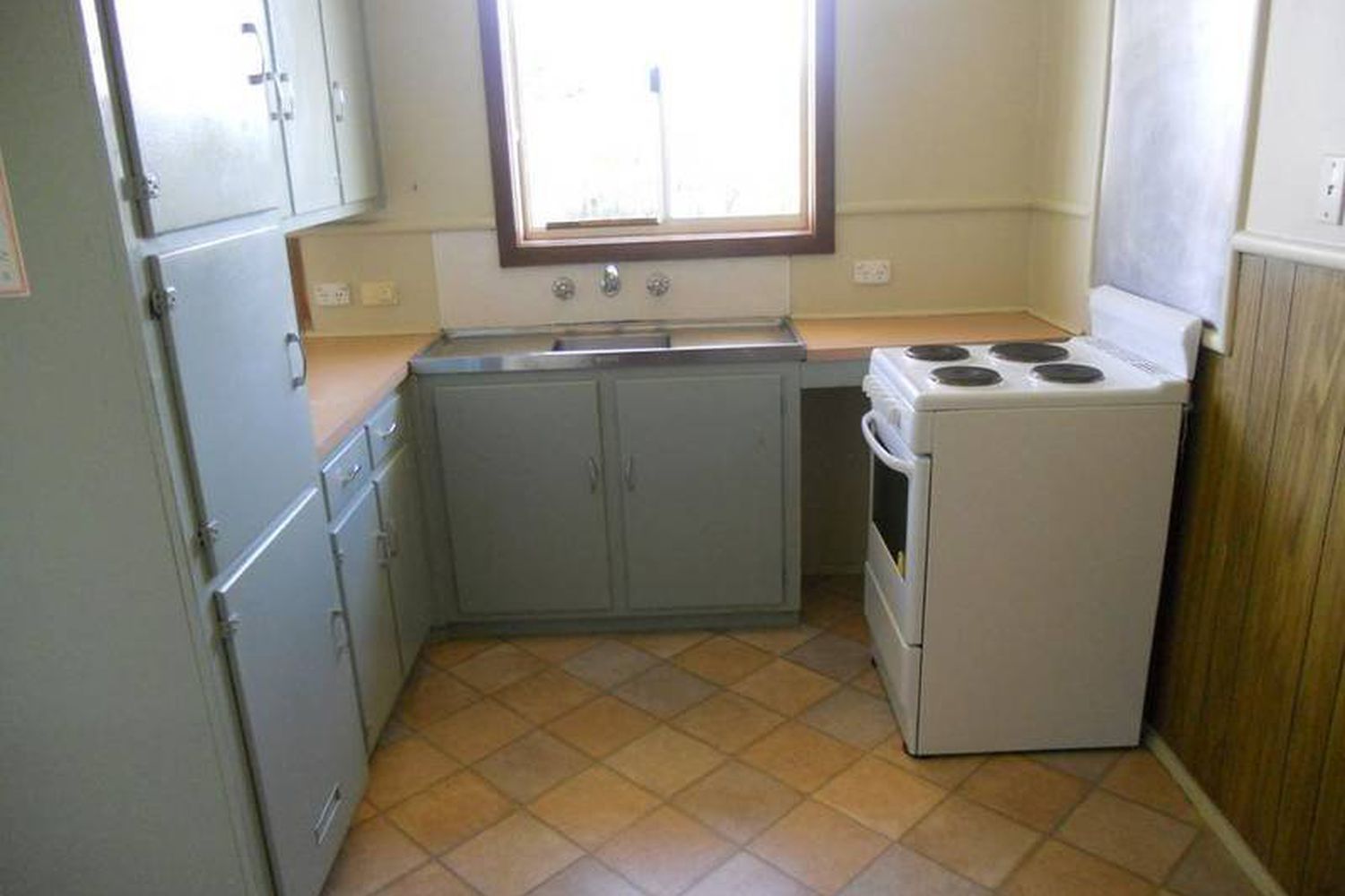 5 Watts Street For Rent, Horsham