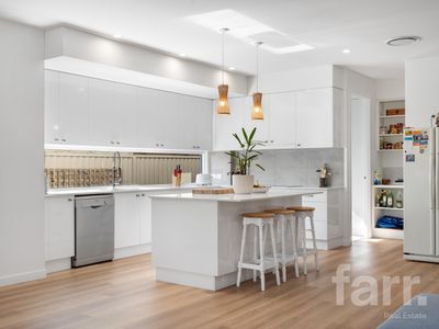 2 / 240 Bayview Street, Hollywell