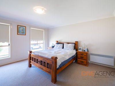 27 Federation Drive, Kelso