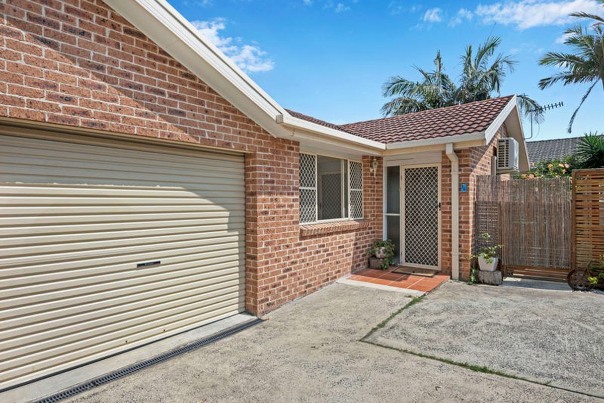 2 / 15 Maas Parade, Forresters Beach
