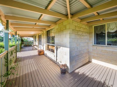 42 Macaulay Drive, Kingaroy