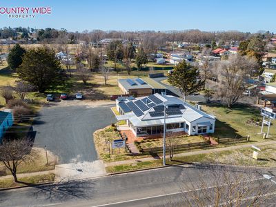 87 Malpas Street , Guyra