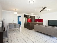 32-42 Beach Parade, Surfers Paradise