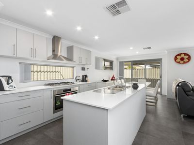 7 Bloomsbury Way, Harrisdale