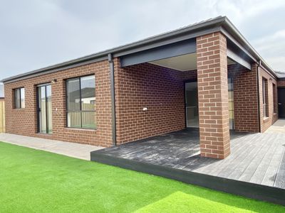 136 Wollahra Rise, Wyndham Vale