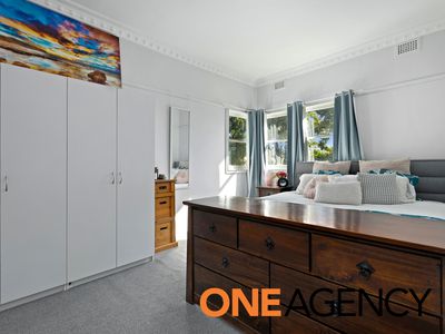 10 Leatham Avenue, Nowra