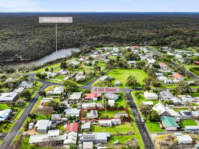 4 Hill Street, Donovans