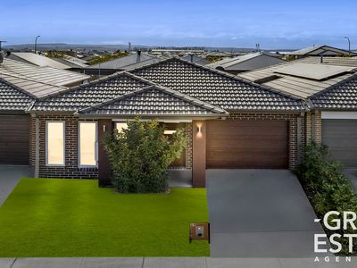 60 Walhallow Drive, Clyde North