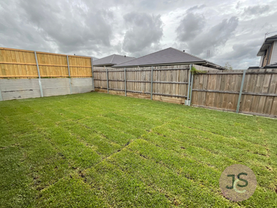 31 Arklow Cresent, Chisholm