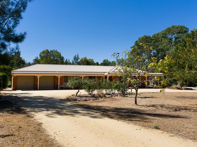 Cnr Odgers Road and Robertson Avenue, Castlemaine