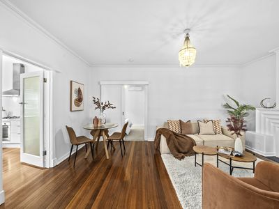 2 / 1-5 Mona Place, South Yarra