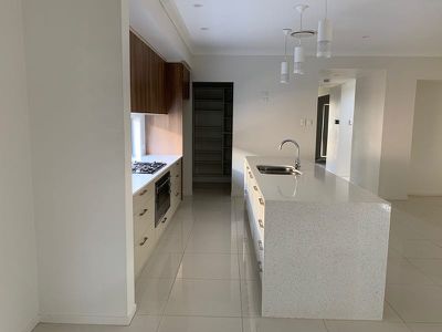 15 Brooking Rise, Ripley