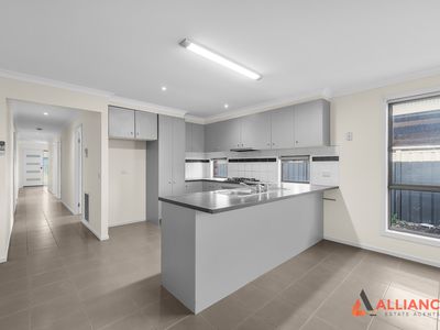 38 Howard Place, Deer Park