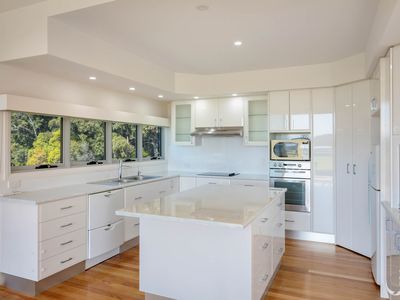 16 Treetops Street, Narooma