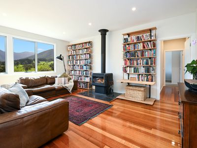 100 Misty Hill Road, Mountain River