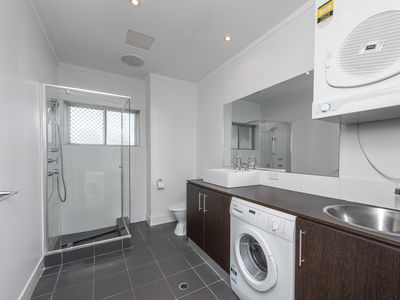 10/159 Labouchere Road, Como