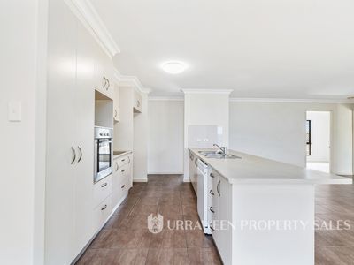 24 Harly Court , Urraween