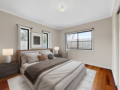 2 / 17 Hampton Drive, Hampton Park