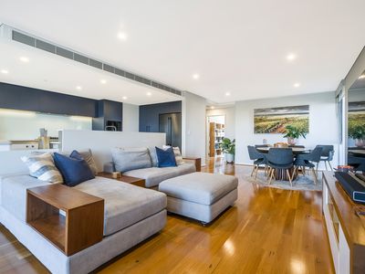 407 / 30 The Circus, Burswood
