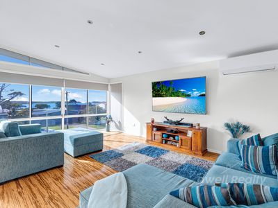 76 ADELAIDE STREET, Greenwell Point