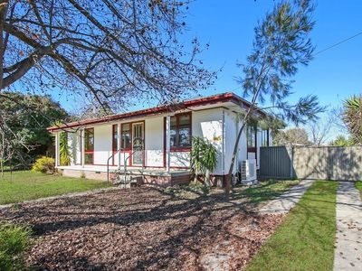365 Woomera Cres, Lavington