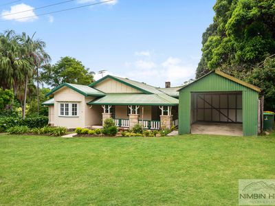 14 Standing Street, The Channon