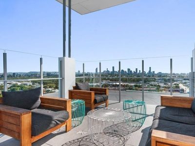 1005 / 123 Cavendish Road, Coorparoo