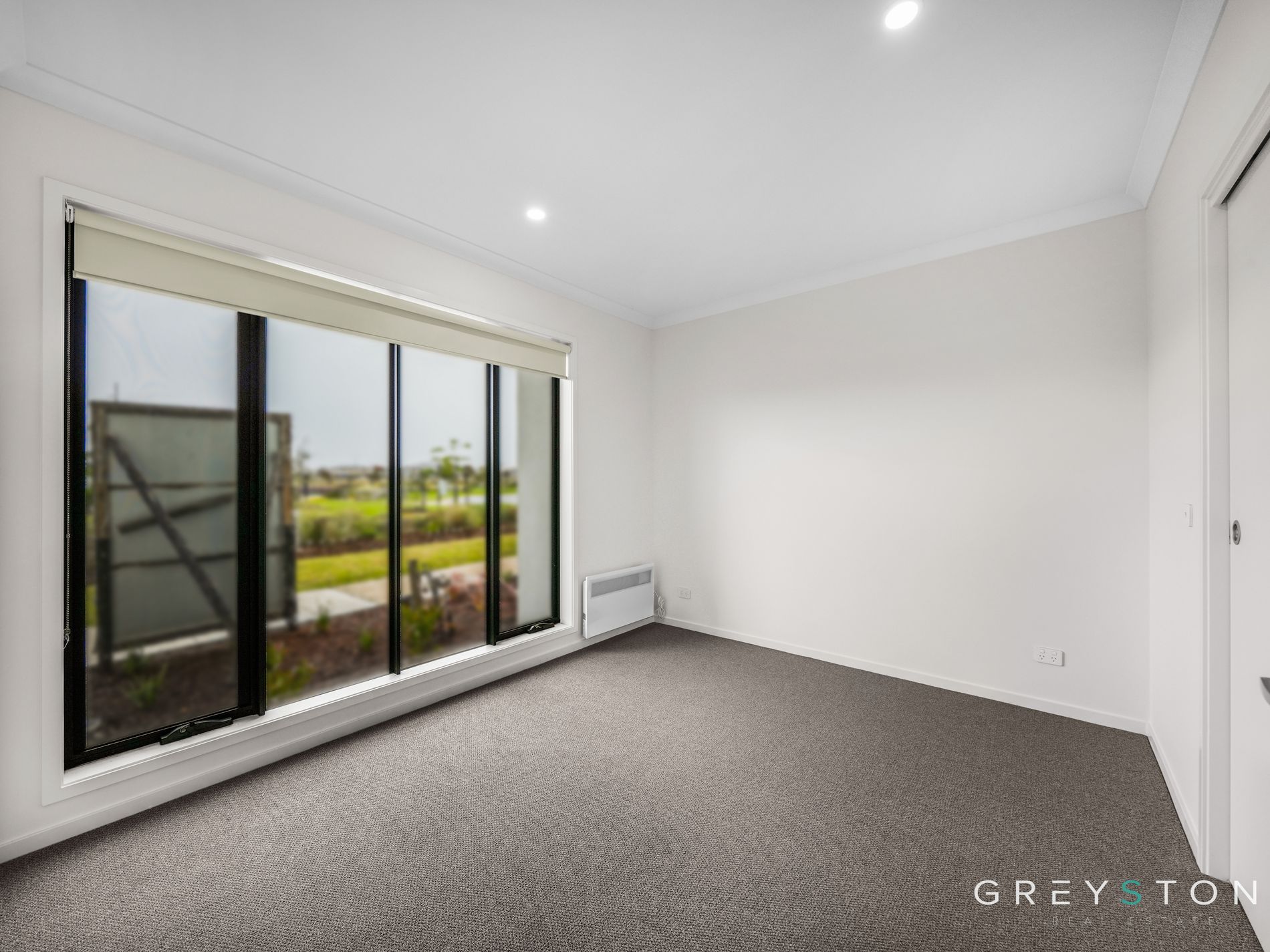 16 Flank Walk, Fraser Rise