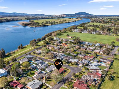 5 Lyrebird Drive, Nowra