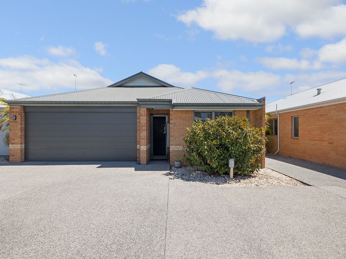 7 / 22 Whittaker Turn, Piara Waters