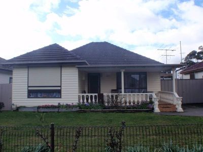 42 Dunkeld Avenue, Sunshine North