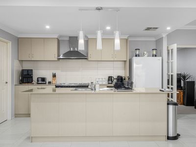 190 CLYDE AVENUE, Baldivis