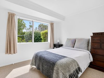 1014 South Head Road, South Head, Helensville