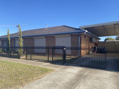 51 Sunbird Crescent, Hoppers Crossing